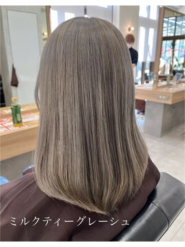 アース 若葉台店(EARTH) 20代女性に大人気!ブリーチなしで叶えるミルクティーグレージュ