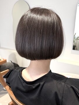 アンバー(Amber) チャコールグレー