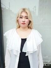 〇 スタイリスト リョウ おすすめスタイル 〇～カワイイとカッコイイの王道スタイル ～