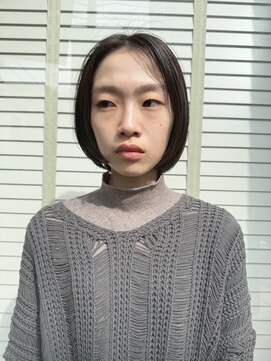 ロライマ 中目黒(roraima) 大人/暗髪/ナチュラル/ボブ/前髪なし/クール/ワンレングス