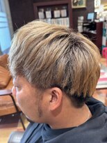シャンプーボーイ 佐賀(SHAMPOO BOY)&nbsp;ブリーチ1回で叶うミルクティーベージュ×刈り上げマッシュ