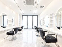 Lafesta HAIR 和歌山駅前2号店【ラフェスタヘア】【11月上旬 NEW OPEN(予定)】 の雰囲気(ヘア・アイブロウ・HBL・マツパ・マツエクを専門担当者がご提案!)