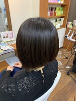 モデスト(modesto) 前下がりボブ
