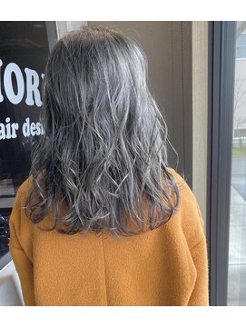 フィオーレ ヘアデザイン(FIORE hair design) アッシュグレー