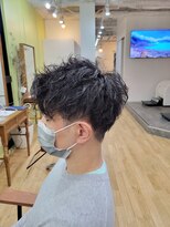 ギフト ヘアーデザイン(gift hair design) アップバング×ツイストスパイラルパーマ