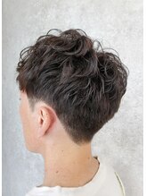 《メンズパーマ》～ハードからニュアンスパーマまで OK！！～