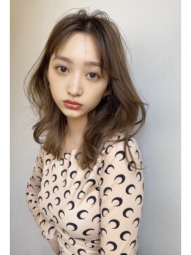 マインバイアフロートギンザ(MYNE by AFLOAT GINZA) 迷ってる方はコレ♪おろしても結んでもカワイイくびれミディアム