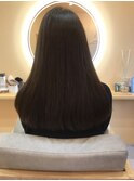 エメラルドヘアカラーラウンドワンレングス