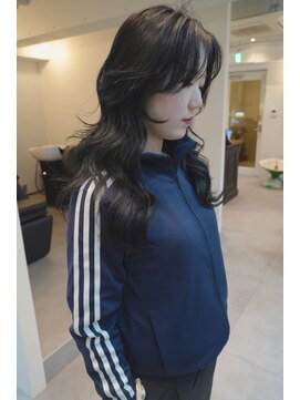 ベンジー 天神店(benji) Blue BLACK / layer cut