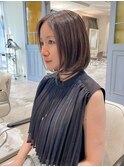 艶感のあるコンパクトボブ