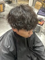 ムード カナザワ(mood kanazawa)&nbsp;波巻きパーマ/刈り上げマッシュ