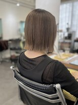 オウル(Owll)&nbsp;◆◇白髪染めに見えないハイライトを入れたニュアンスカラー◇◆