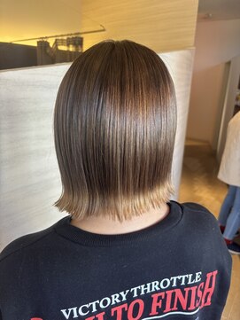 アンティ ブランシェ(an-t BRANCHE) 派手すぎない裾カラー