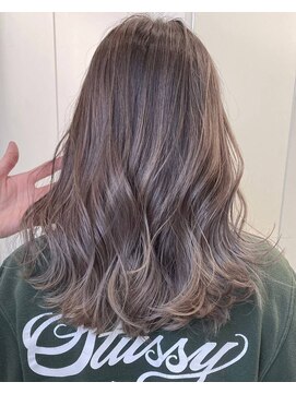 シエスタ バイ アンブルリュクス(siesta by amble luxe) ベージュバレイヤージュ