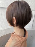ショートボブ グレージュ カラー