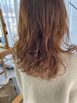 クエント(cuento) 大人のゆるウェーブ