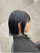 ファイブバイジエクト 堀江(FIVE by The Ect) アンブレラカラー インナーカラー インナーブルー ぱつっとボブ