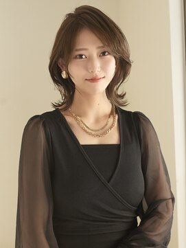 サードバイローラン(THiRD by ROULAND) 【THiRD 浅野】レイヤーカットオリーブベージュくびれミディ