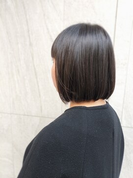 重めラインボブ