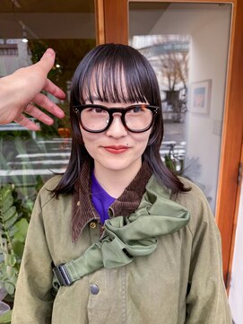 シツ(situ) レイヤースタイル　顔まわりレイヤー　姫カット