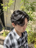 シーン バイ ラッド(SCENE by RAD)&nbsp;この夏ピッタリのフェザーパーマスタイル