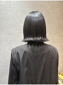 外はね黒髪ボブ