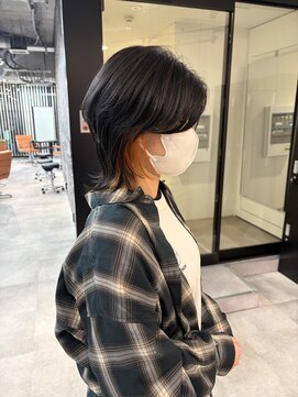 アイリー 名古屋(A/LEE) ウルフカット/オレンジ/インナーカラー