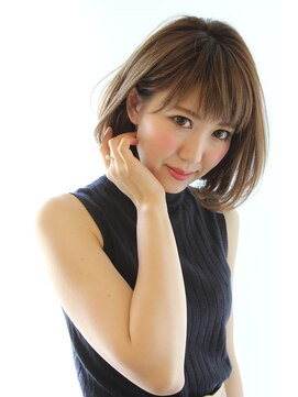 レウナ 外苑前(Reuna) ３０代４０代に人気大人可愛いボブスタイル　ワンカールボブ