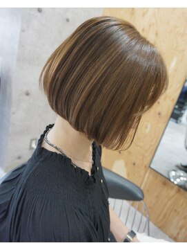 ヘアテリア リュウ 大塚(hair teria ryu) 前下がり丸みミニボブ×艶ブラウンカラー