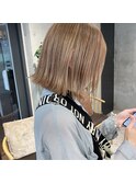 ミルクティーベージュ×ボブ 担当anna