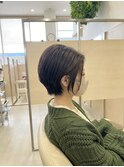 オリーブグレージュ☆耳掛けクビレショート☆