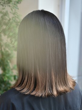 オルガ(orga) 表面のみのグラデーションカラー