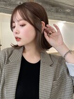 エヌアイ オモテサンドウ(ni omotesando)&nbsp;ベージュカラーイヤリングカラーケアブリーチくびれボブ【肥田