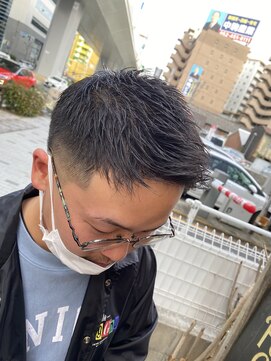 フォーコーナーズ(Four Corners) フェザーアップ