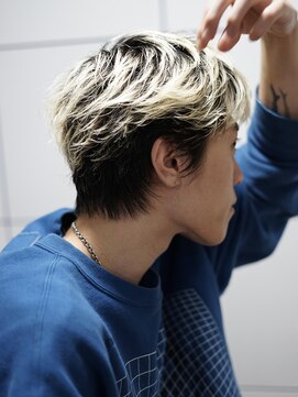 ボブ 金沢(BOB) 10代20代メンズハイトーンナチュラルニュアンススパイキーダウン