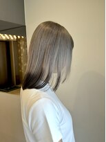 サイ(sai)&nbsp;前髪/アンブレラカラー/こなれミディ/イメチェン/ウェーブパーマ