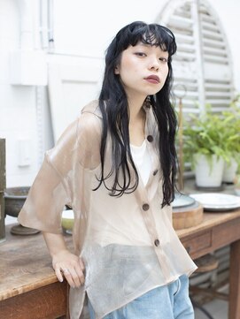 アルバ 津城山店 暗髪ブルーアッシュ×ワイドバングロング