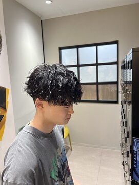 ステージ(STAGE) 波巻きスパイラルパーマ フェザーパーマ メンズパーマ