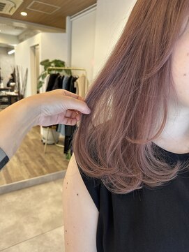 ウタリ(utari) 透け感抜群ラベンダー【難波 桜川/ケアブリーチ】