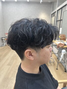 ローム 北花田店(Rome) シャドウパーマ×センターパート