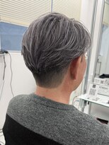 イーラ 2d(era)&nbsp;カット　白髪ボカシ　ハイライト　ホワイトメッシュ