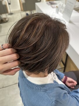 stair : case ginza7【ステアケース】 大人白髪ぼかしハイライトグレージュ