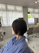 アヌ(ANU)&nbsp;ウエイト低めショートボブ