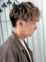 モッズヘア メン 仙台愛子駅前店(mod's hair men)&nbsp;ハイトーンカラースパイラルパーマ大人フェザーマッシュb仙台