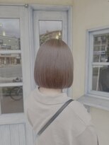 エイミーバイアフロート(amie by afloat) 艶ブラウンカラー×まとまるボブスタイル