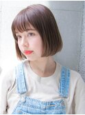 ショートボブ グラデーション シースルーバング