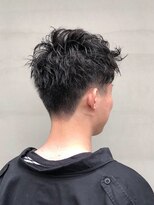 ヘアー アイス ルーチェ(HAIR ICI LUCE) 脱マッシュ スパイラルパーマ 2ブロック 立ち上げバング 黒髪