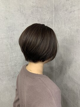 ラグナ(Laguna) ナチュラルハイライトショート