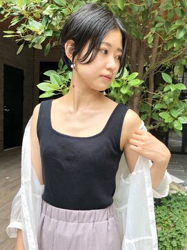 ジアン バイ ミルボン NU茶屋町+(GIEN by milbon) 大人女性の柔らかい透け感センターパートショート！@田中俊成