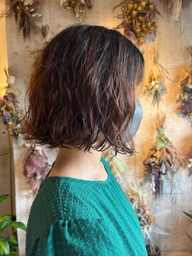 マーノ(mano) キュートパーマボブ